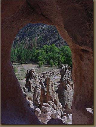 Hiking in Bandelier